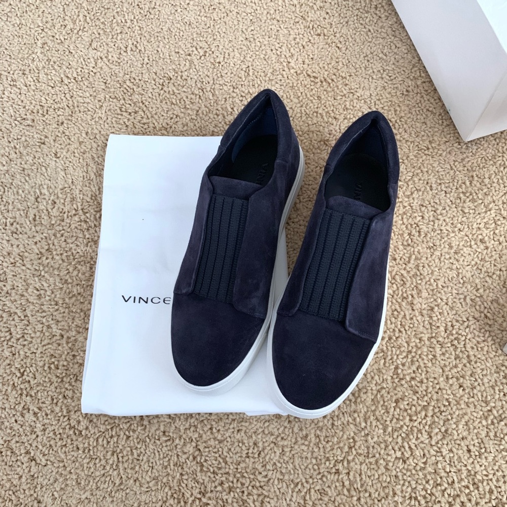 Vince Cantara Suede Slip-on Sneaker Size 7